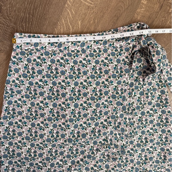 LOFT Blue and White Mini Wrap Skirt - Picture 5 of 10